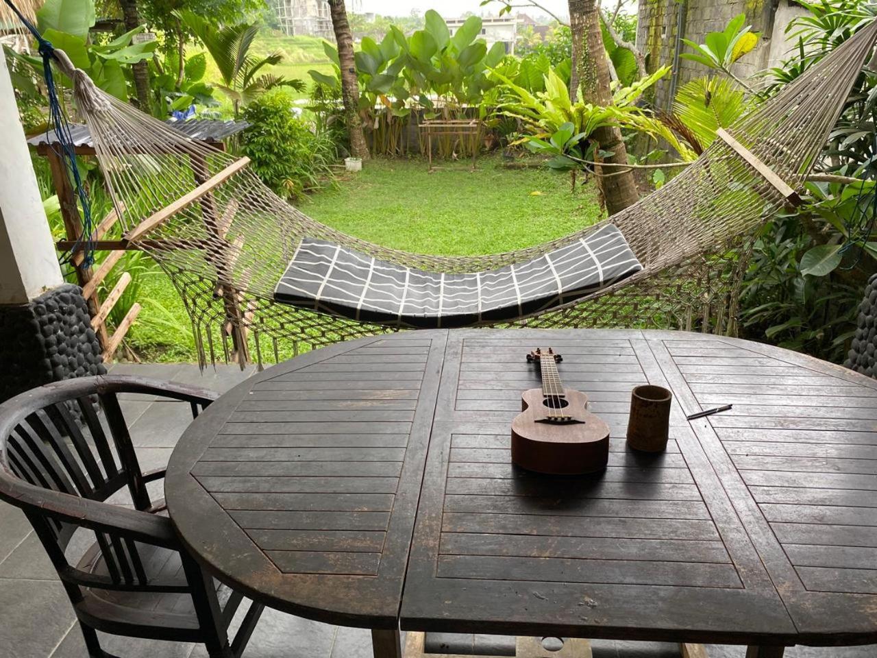 Medewi Good Vibes Stay&Surf Jembrana  Ngoại thất bức ảnh